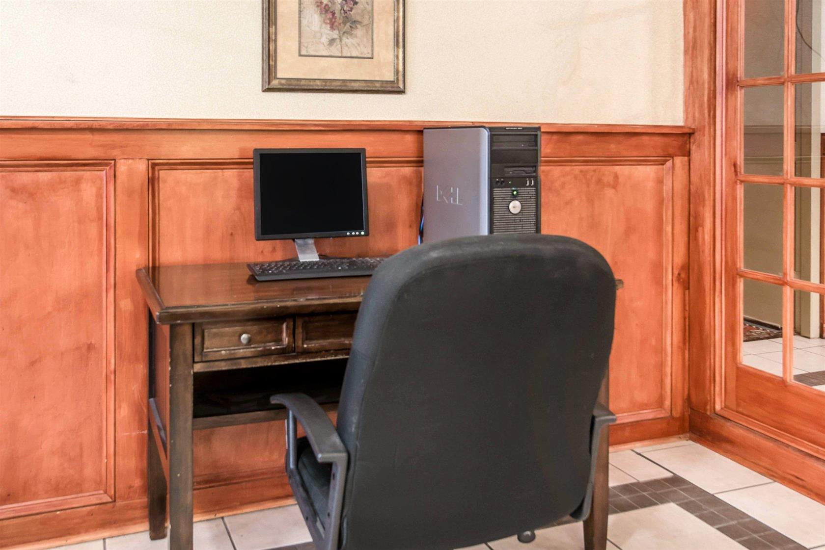 Hotel Comfort & - Syracuse North Liverpool