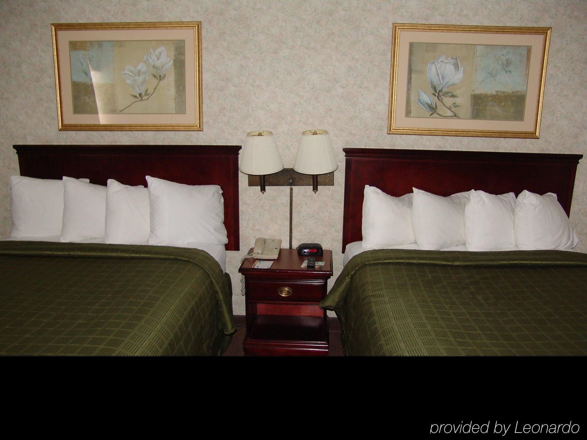 Comfort & - Syracuse North Hotel