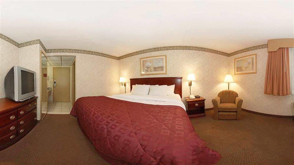 Hotel Comfort & - Syracuse North Liverpool